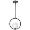 Luminaire suspendu Adrienna de Dainolite en verre blanc opale, avec fini noir mat et 1 ampoule 10 po