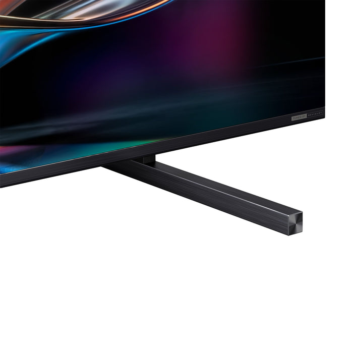 Téléviseur QLED Hisense de 100 po avec technologie RGB Mini DEL (100UR9SG) - modèle 2026 