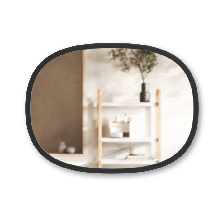 Miroir mural ovale Hub de Umbra de 24 po x 18 po - noir