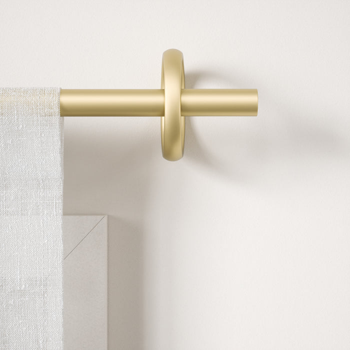  Tringle à rideaux extensible Ringlet de Umbra dorée de 1 po - 42 po à 120 po