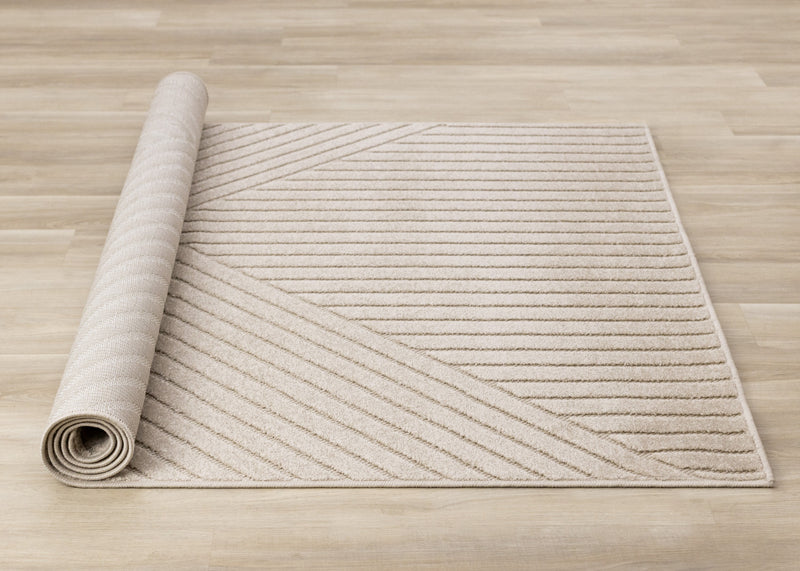 Tapis design a rayures angulaires beige Oslo, 6'7'' x 9'6''