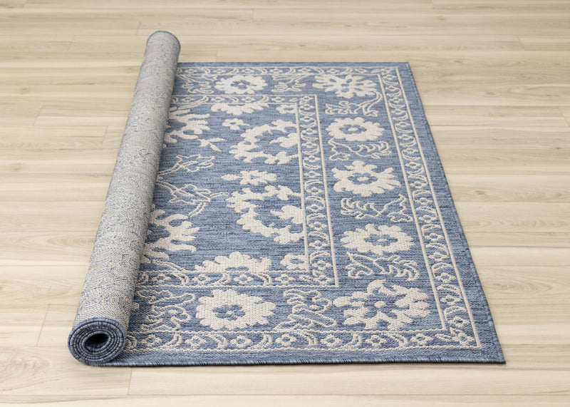 Tapis d'exterieur Cabana bleu et blanc a bordure elegante, 7'10\" x 10'6\"
