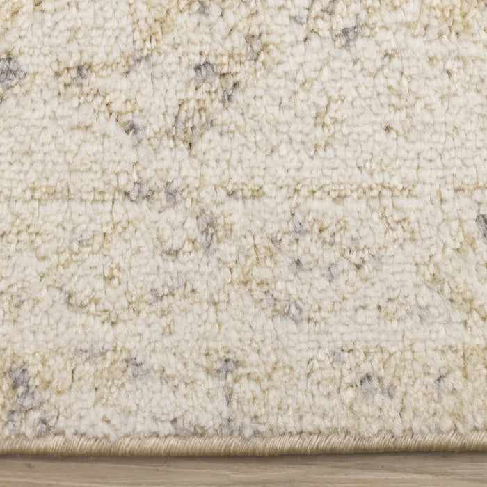 Carpette discrète, traditionnelle et élégante Ellis beige et crème - 7 pi 10 po x 10 pi 6 po