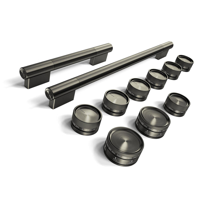 Trousse de poignées KitchenAid pour cuisinière à induction de style commercial de 48 po – minerai noir – W11774743