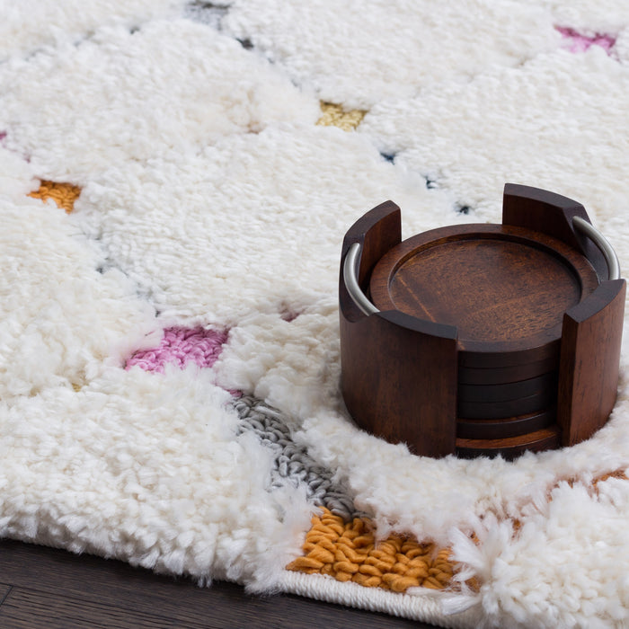 Carpette à poil long Lola à motif de treillis - 2 pi 7 po x 8 pi