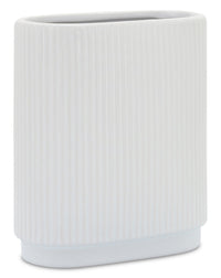 Vase strié en céramique blanche de 8 po