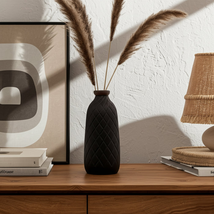 Vase de 12 po en céramique avec texture quadrillée - noir