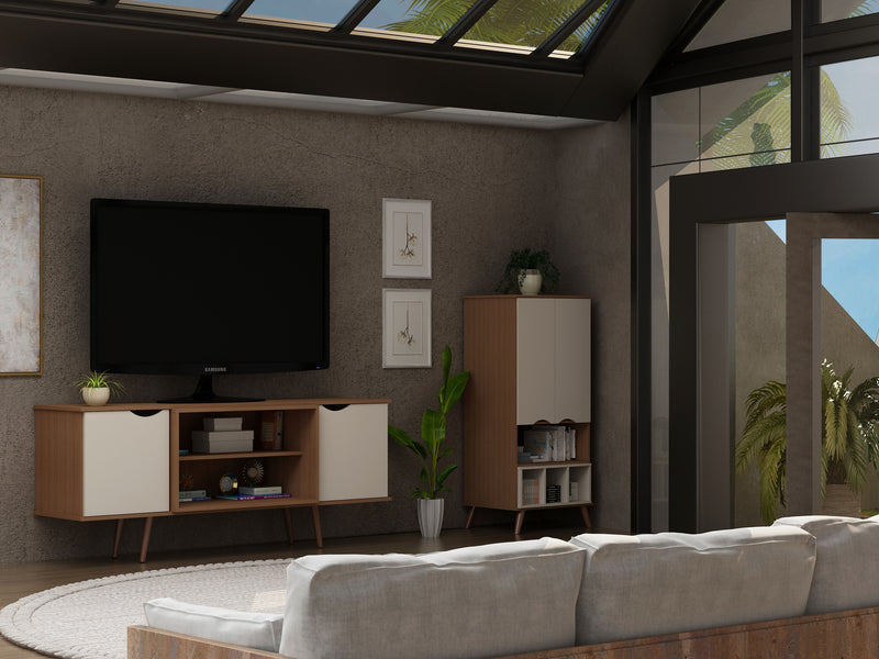 Meuble pour téléviseur Hampton de Manhattan Comfort de 62,99 po avec 4 tablettes et pattes en bois massif - blanc cassé