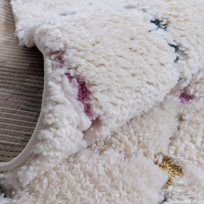 Carpette à poil long Lola à motif de treillis - 2 pi 7 po x 8 pi
