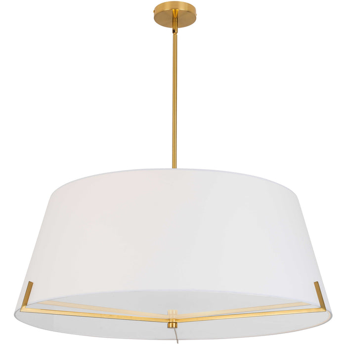 Luminaire suspendu Preston de Dainolite de 33 po de diamètre avec abat-jour en tissu blanc, fini laiton vieilli et 4 ampoules