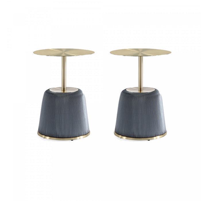 Table d’appoint moderne Anderson avec plateau en metal et revetement en tissu gris – Lot de 2