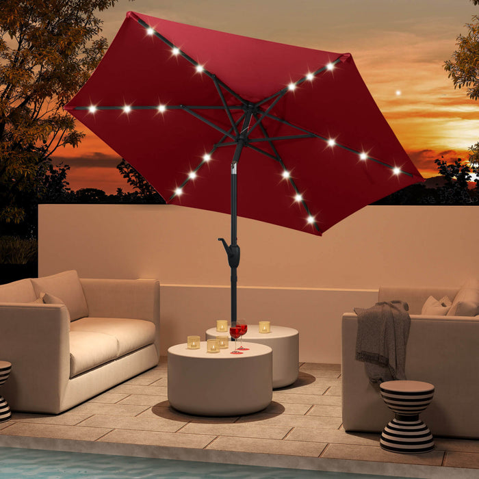 Parasol solaire Costway 7,5 ft avec lumieres LED, inclinaison par bouton-poussoir, manivelle, rouge