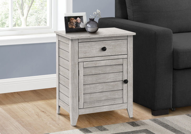 Table de bout, d’appoint et de nuit de style transitionnel avec tiroir de rangement et placages gris pour la chambre à coucher