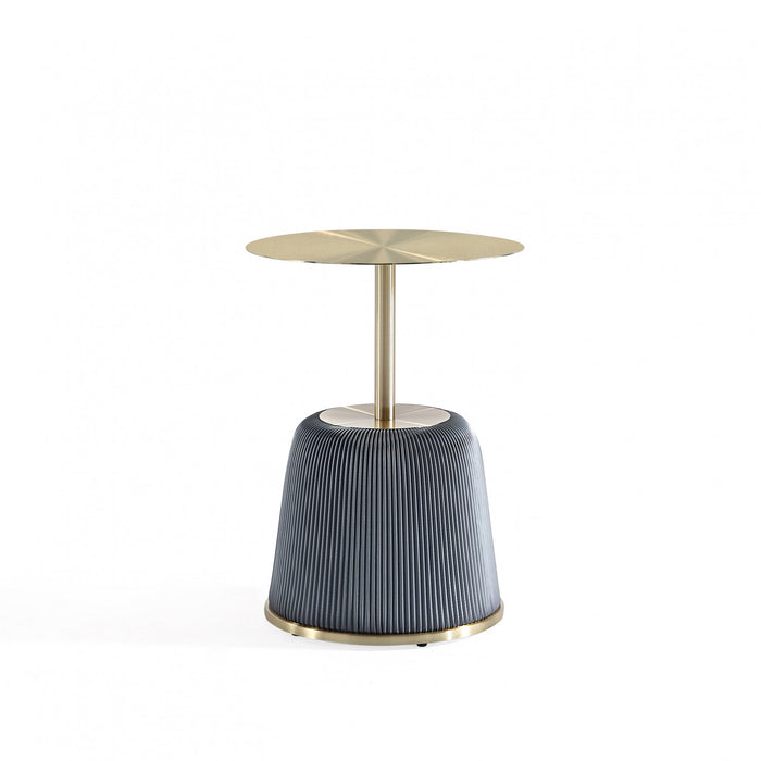Table d’appoint moderne Anderson en metal avec plateau et revetement gris