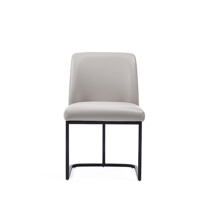 Chaise de salle à manger Serena de Manhattan Comfort en similicuir - gris clair