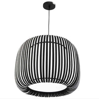 Luminaire suspendu Mia de Dainolite avec abat-jour à fentes, fini noir et 1 ampoule