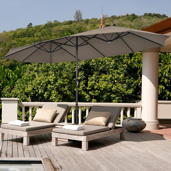 Parasol de patio jumeau double face Costway de 15 pieds, ombrage exterieur, manivelle et base de marche couleur cafe