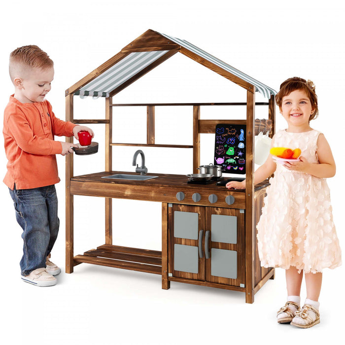 Cuisine En Boue En Bois Avec Tableau Noir, Poeles, Evier Amovible Et Accessoires Naturels