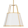 Luminaire suspendu Trapezoid de Dainolite avec abat-jour trapézoïde doré et blanc qui diffuse la lumière, tissu blanc et 4 ampoules