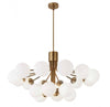 Lustre Amanda de Dainolite en verre blanc opale, avec fini laiton vieilli et 18 ampoules
