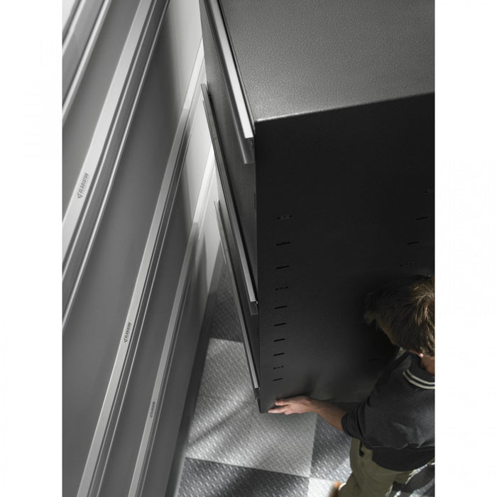 Trousse de support mural pour armoire haute GearBox et GearLocker de série Premier de Gladiator - argenté