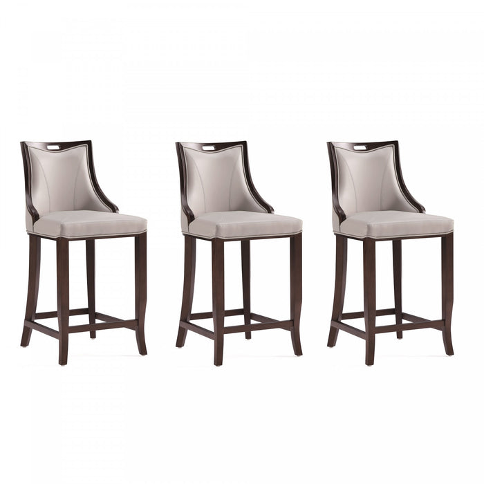 Tabouret de bar en bois traditionnel Emperor avec assise rembourree, gris clair – Lot de 3
