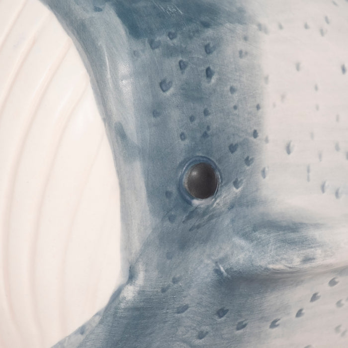 Décoration de baleine bleue de 8 po - bleue et blanche