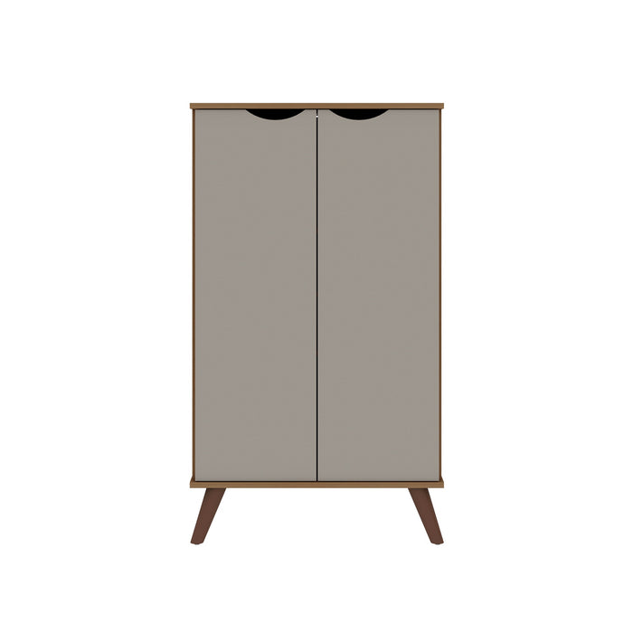 Armoire à chaussures Hampton de Manhattan Comfort avec 4 tablettes et pattes en bois massif - blanc cassé