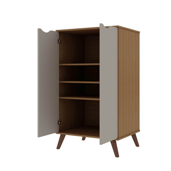 Armoire à chaussures Hampton de Manhattan Comfort avec 4 tablettes et pattes en bois massif - blanc cassé