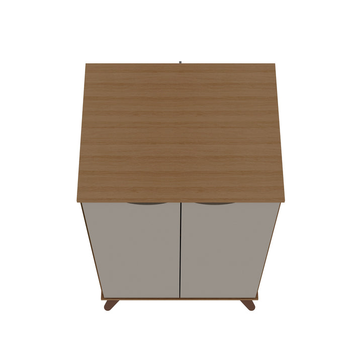 Armoire à chaussures Hampton de Manhattan Comfort avec 4 tablettes et pattes en bois massif - blanc cassé