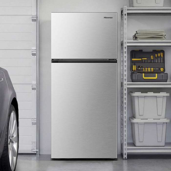 Réfrigérateur Hisense de 21,2 pi3 et de 30 po pleine profondeur à congélateur supérieur - acier inoxydable - RT21N3ESE