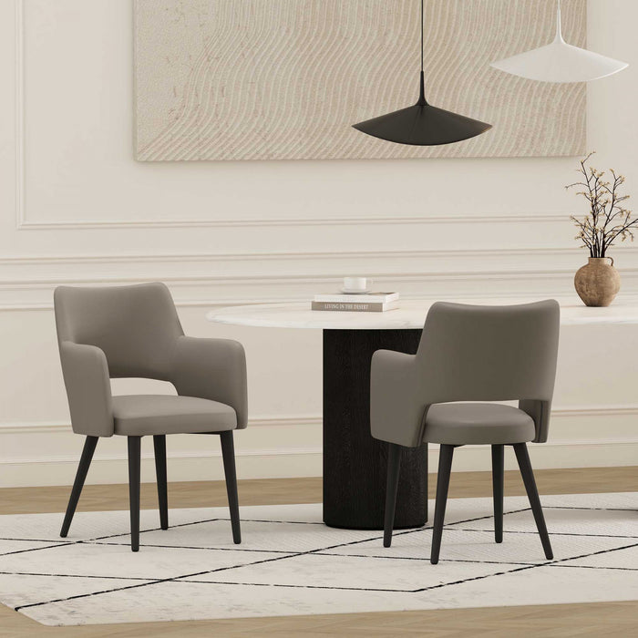 Fauteuil moderne Tremont en cuir vegetalien avec accoudoirs en metal, taupe - Lot de 2