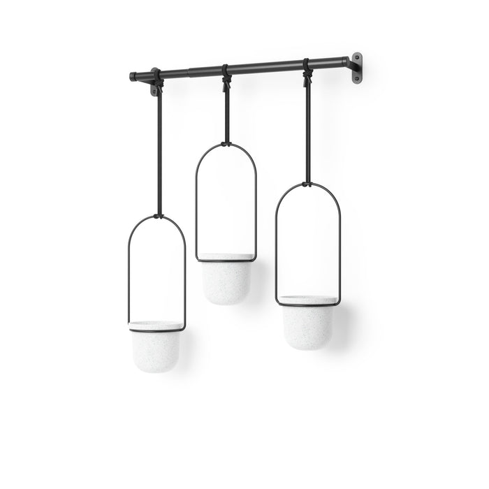 Jardinière suspendue Triflora de Umbra - blanche