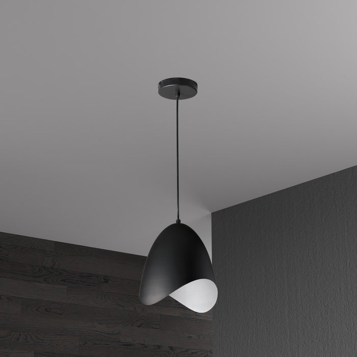 Petit luminaire suspendu Myra de Dainolite avec fini noir et 1 ampoule