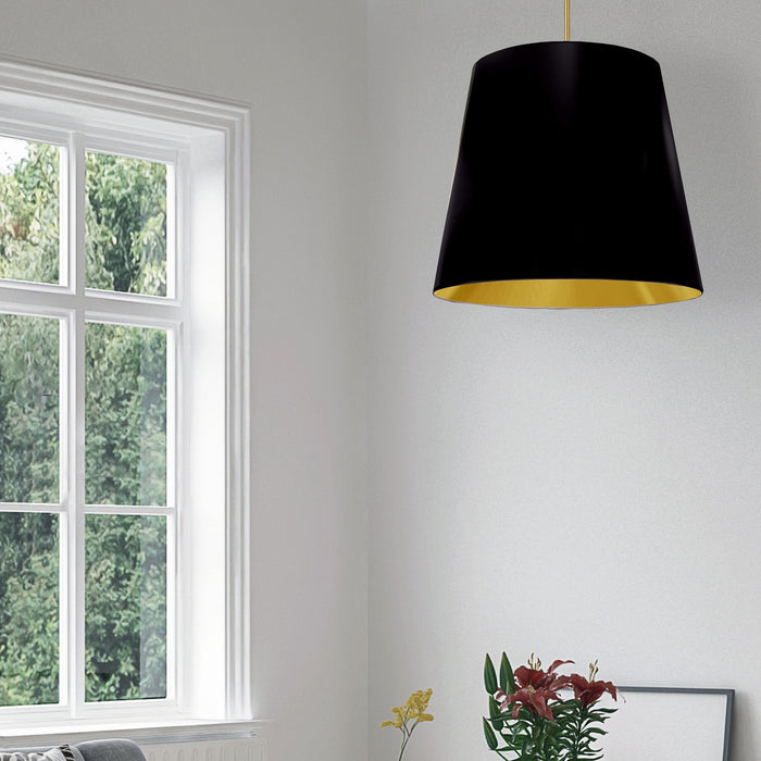 Grand luminaire suspendu de Dainolite avec très grand abat-jour cylindrique effilé noir et doré, et 1 ampoule