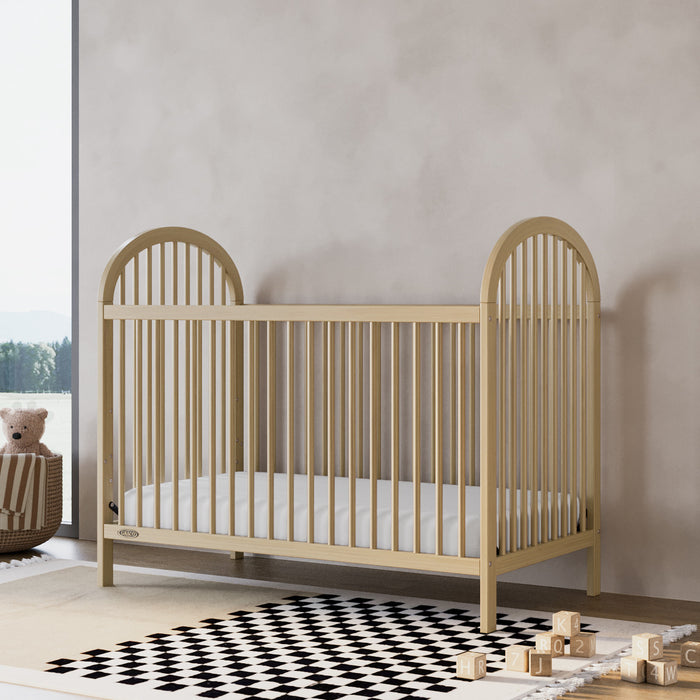 Graco Olivia Lit de bebe convertible 3-en-1 - Bois clair