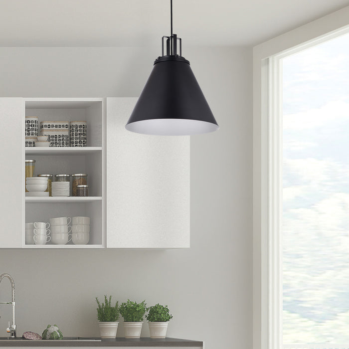 Luminaire suspendu Sonus de Dainolite avec fini noir mat et 1 ampoule