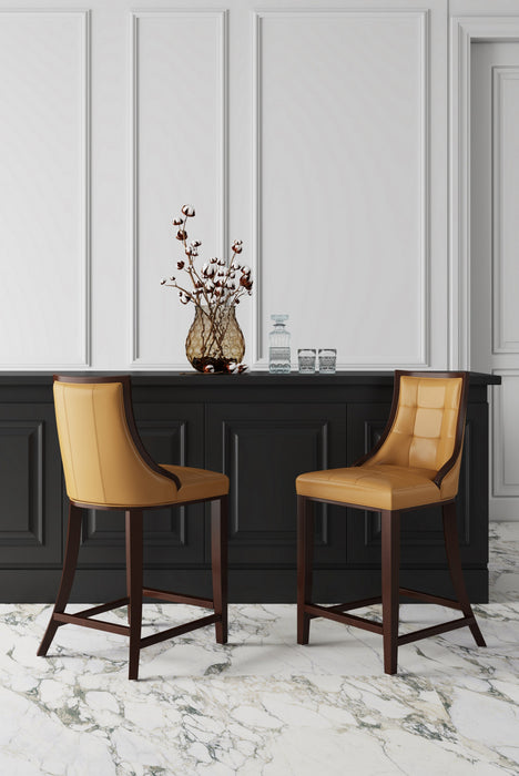 Tabouret de comptoir traditionnel en bois avec assise rembourree Fifth Avenue, coloris camel - Lot de 2