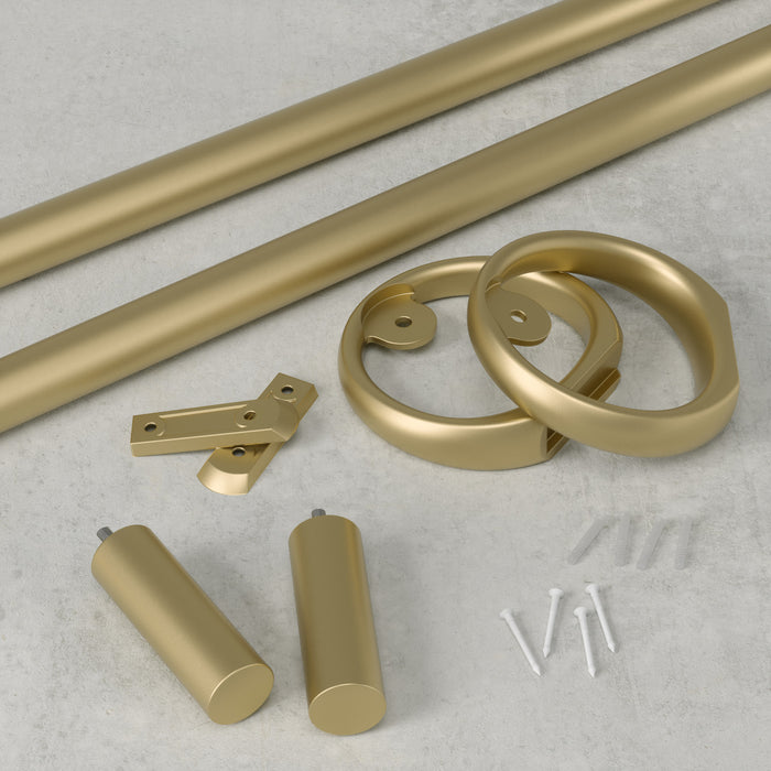  Tringle à rideaux extensible Ringlet de Umbra dorée de 1 po - 42 po à 120 po
