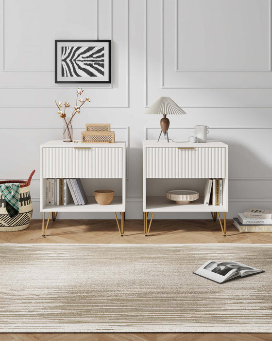 Table de nuit moderne Dumbo 20\" a cannelures en blanc (1 tiroir) - Lot de 2