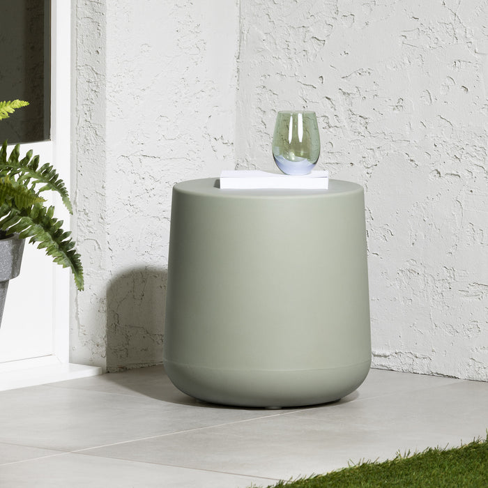 Dalya Table d’appoint de jardin ronde Vert sauge, de Meubles South Shore