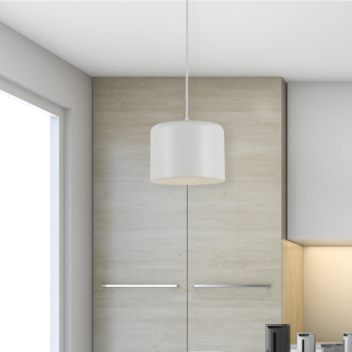 Luminaire suspendu Emilia de Dainolite avec abat-jour, fini blanc mat et 1 ampoule