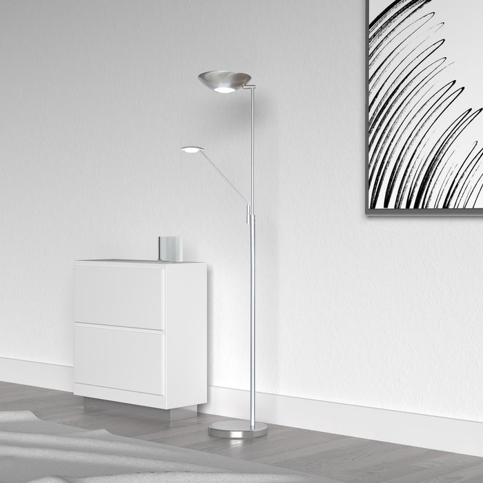 Lampe à pied Mother & Son de Dainolite avec fini chromé satiné et poli et ampoule à DEL