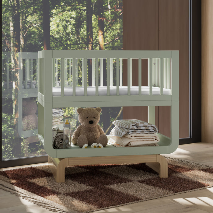 Storkcraft Santorini Berceau convertible 3-en-1 de luxe - Sauge avec bois clair