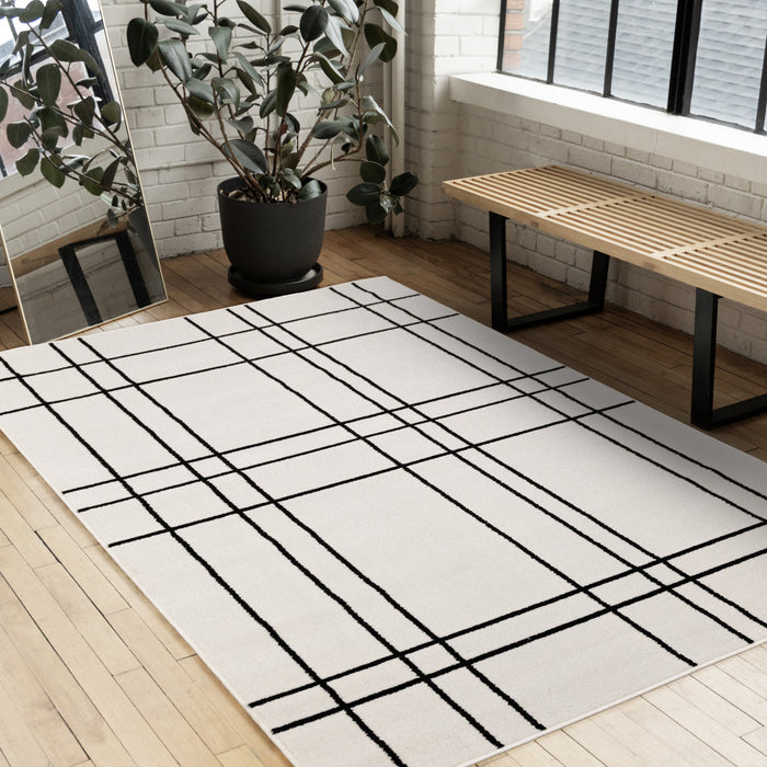 Tapis Covington a carreaux gris et blanc, 5'3\" x 7'7\"
