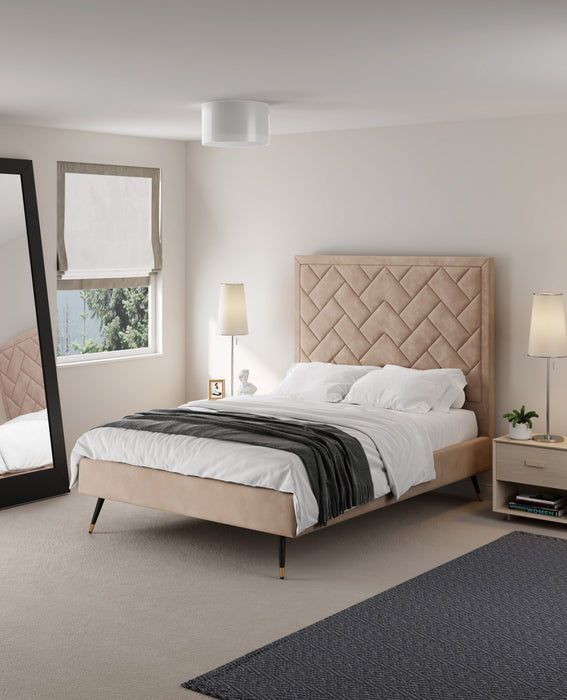 Lit double moderne Crosby en velours capitonne couleur nude
