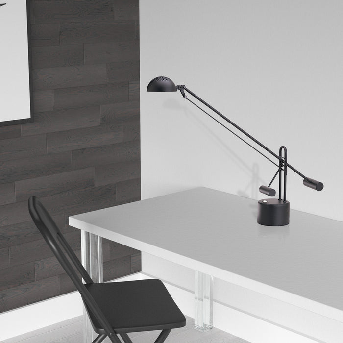 Lampe de bureau de Dainolite avec fini noir et ampoule à DEL de 18 W