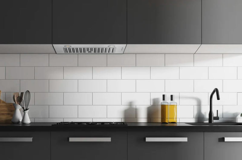 Hotte de cuisinière encastrée Hauslane de 30 po en acier inoxydable - IN-R100SS-30