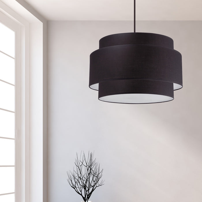 Petit lustre Priya de Dainolite avec abat-jour noir et blanc, fini noir mat et 4 ampoules