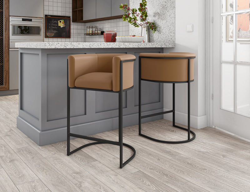 Tabouret de comptoir moderne du milieu du siecle en metal et tissu, coloris camel, lot de 2